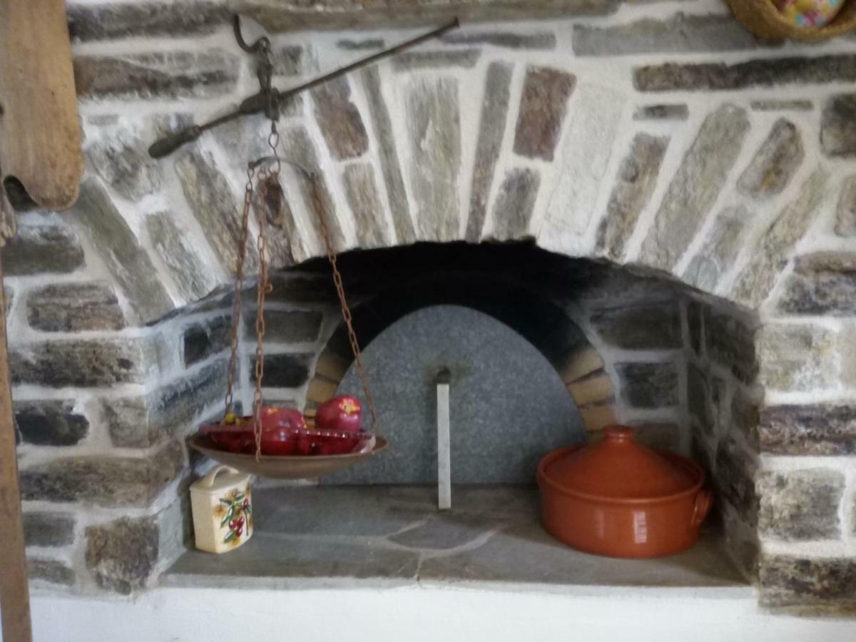Traditional House Paros Sarakíniko Exteriör bild